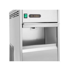 Ice Machine 30 kg - Dynasteel: Powerful performance and stainless steel design