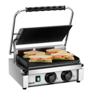 Bartscher Panini Grill: efficient and professional