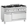 Herd 6 Flammen mit Gasofen GN 2/1 und Schrank Serie 700