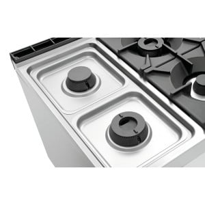 Sechsbrenner-Herd Serie 900 - Gasofen GN 2/1 und Schrank der Marke Bartscher