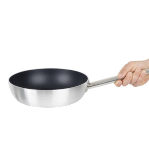 Non-stick Induction Saute Pan Vogue - Professional Kitchen