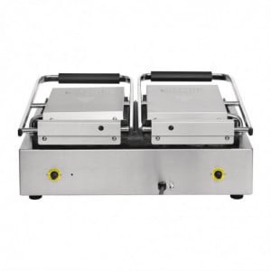 Doppelseitiger Kontaktgrill, links glatt und rechts gerillt - Buffalo