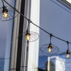 Outdoor String Light with Steel Lampshade and Filament Bulb - Chic Cage Light - Lumisky