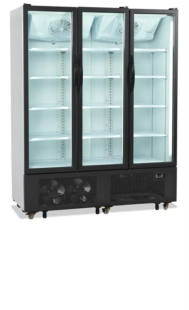 Getränkekühlschrank mit 3 Glastüren - 825 L
